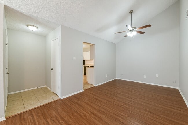 Building Photo - 13630 Alon Ln