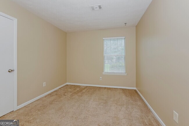 Building Photo - 371 Ridge Trail