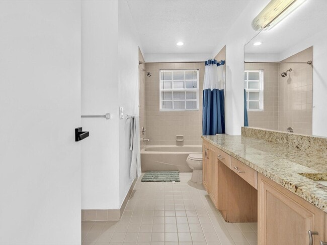 Building Photo - 3715 Starboard Ave