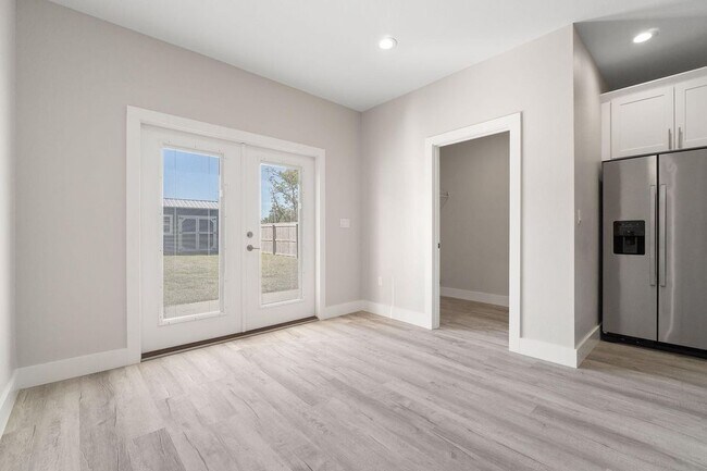 Building Photo - 1360 Georgia Ave