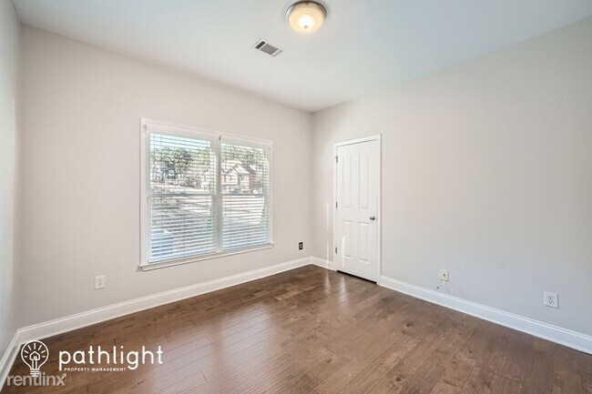 Building Photo - 5 br, 3 bath House - 2614 Dolostone Way UNIT
