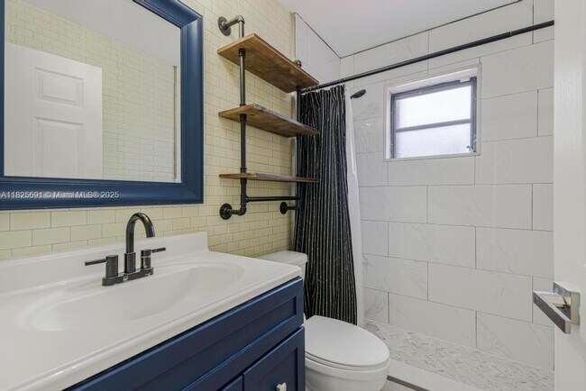 Building Photo - 5850 SW 149th Ave