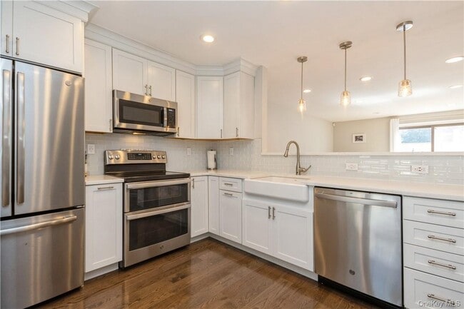 Building Photo - 29 Krystal Dr