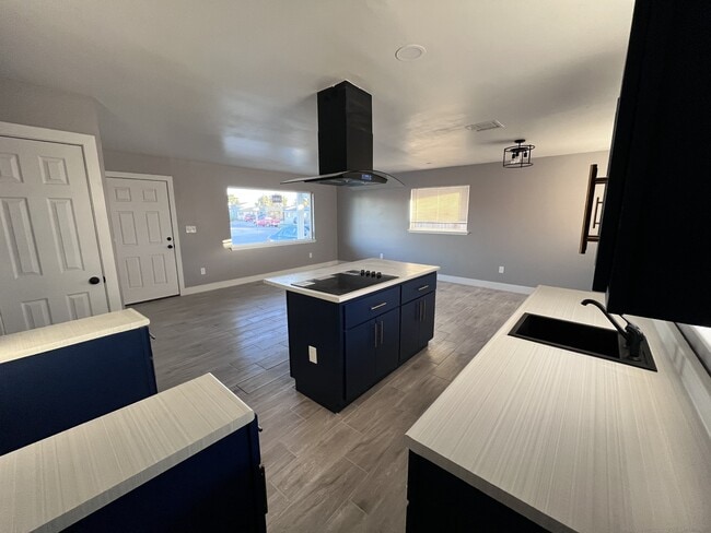 Building Photo - 1017 Wyatt Dr