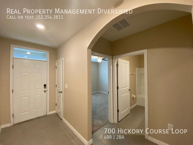 Building Photo - 700 Hickory Course Loop