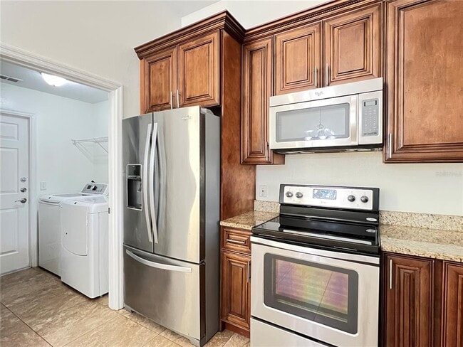 Building Photo - 2859 Blooming Alamanda Loop