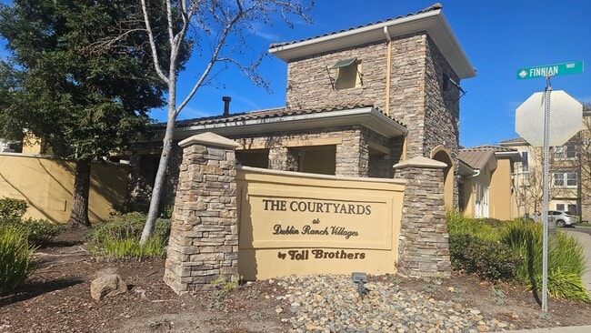 Building Photo - The Courtyards at Dublin Ranch 2Bed/2 Full Bath