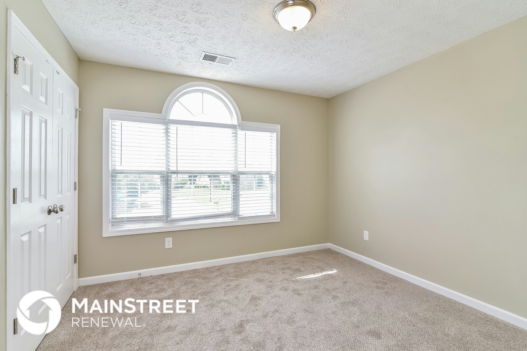 Building Photo - 5516 Mayfair Crossing Dr