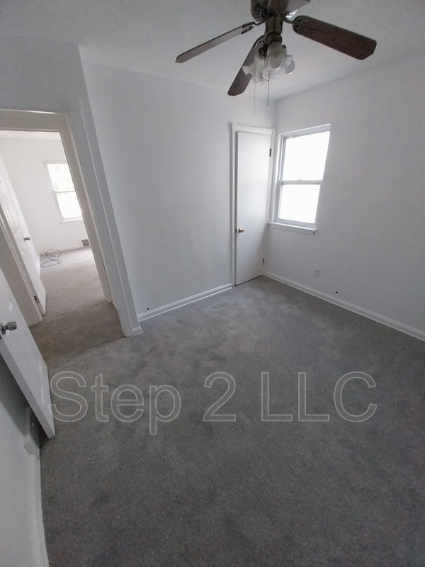 Building Photo - 25670 Briardale Ave
