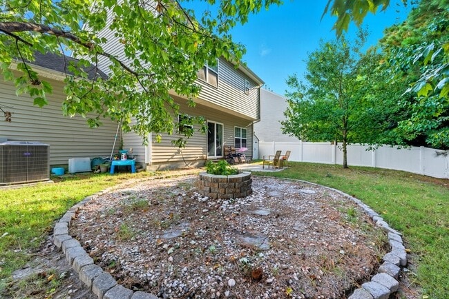 Building Photo - 432 Rose Garden Ln