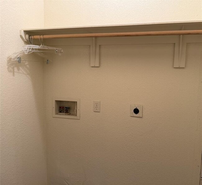 Building Photo - 1814 State Hwy 95