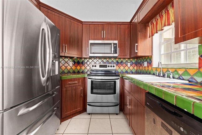 Building Photo - 15793 SW 43rd St