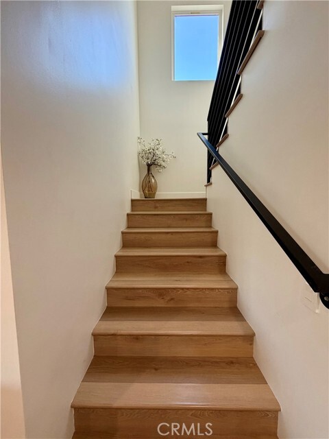 Building Photo - 5436 Kester Ave