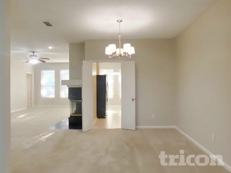 Building Photo - 3840 Tallcott Dr