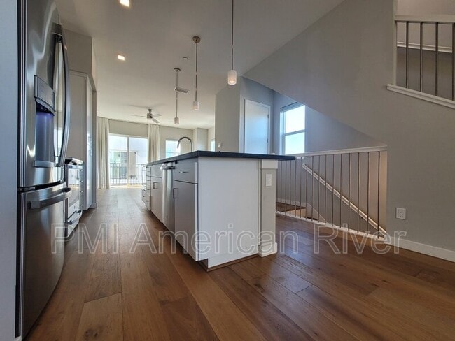 Building Photo - 3348 S St