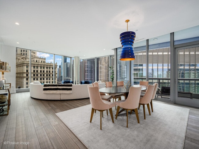 Building Photo - 403 N Wabash Ave