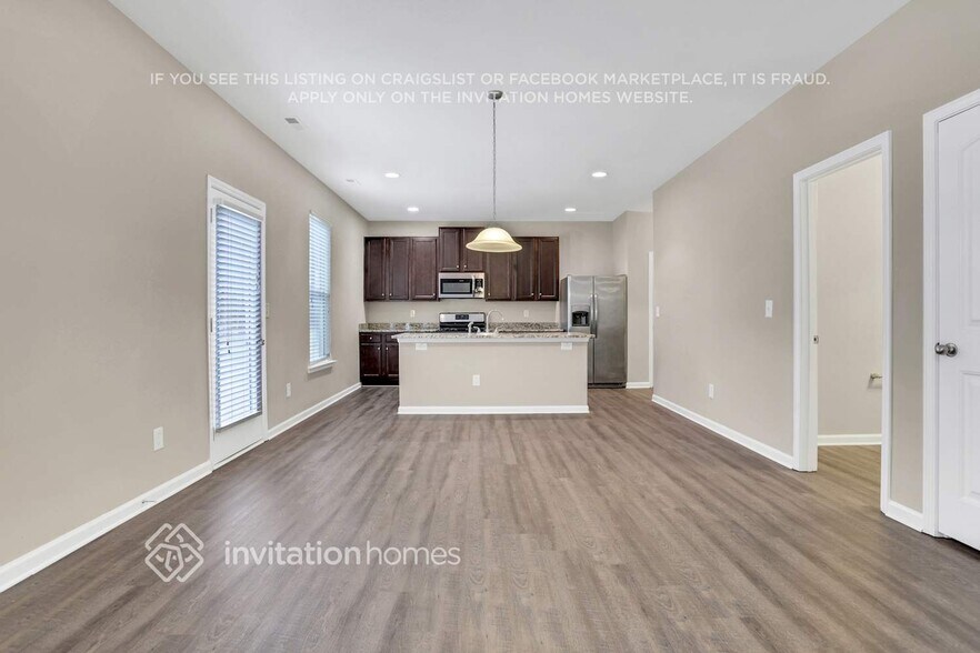 Building Photo - 4330 Calidge Dr