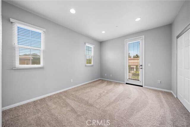 Building Photo - 46239 Lone Pine Dr