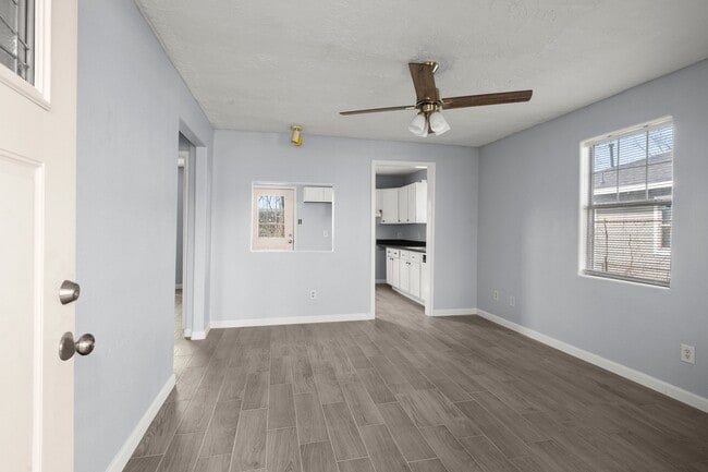 Building Photo - 5607 Barton St