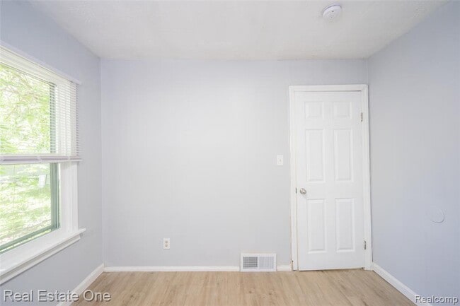 Building Photo - 22675 Santa Maria St
