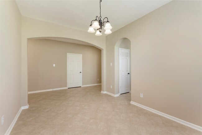 Building Photo - 11723 Cypress Creek Forest Dr