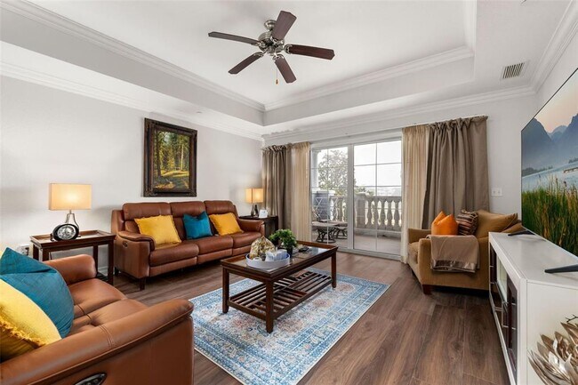 Building Photo - 1100 Sunset View Cir