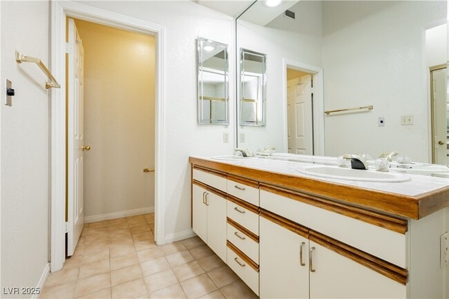 Building Photo - 6959 Emerald Springs Ln