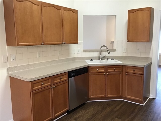 Building Photo - 1061 High Tide Trail