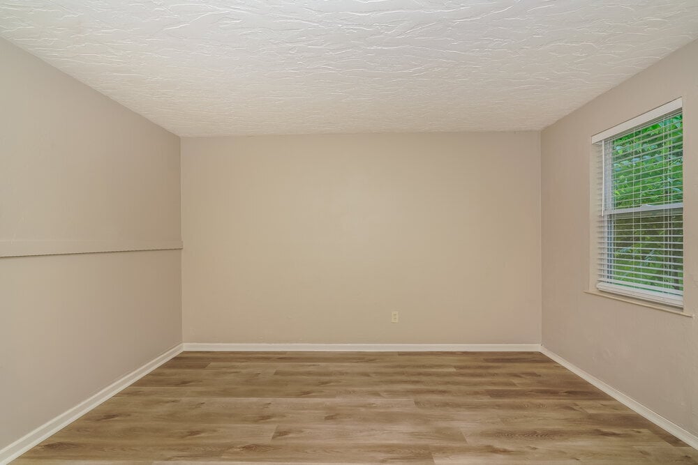 Building Photo - 1150 Mopac Ct