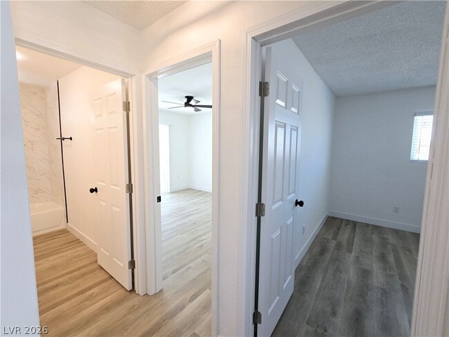 Building Photo - 1083 E Calvada Blvd