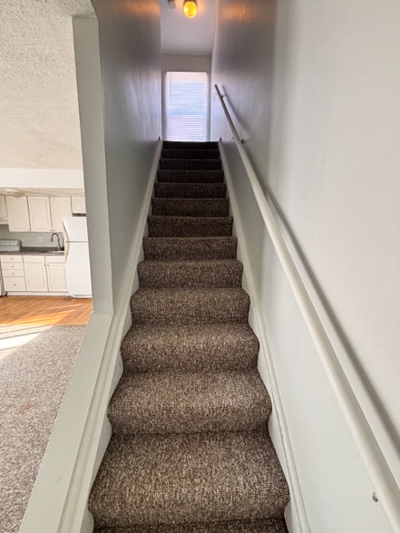 Building Photo - 3522 Kenbrooke Ct