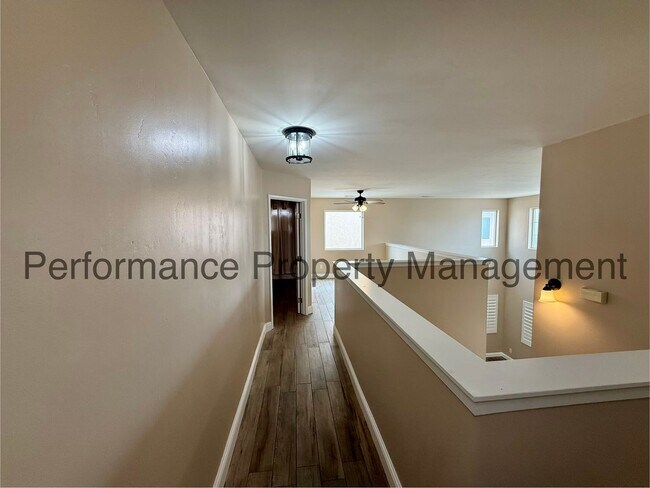 Building Photo - Spacious 5 Bed/3 Bath + Office in SW Bakersfield w/ RBP & $0 Deposit Option