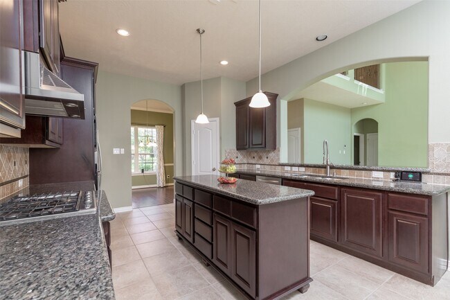 Building Photo - 25023 Florina Ranch Dr