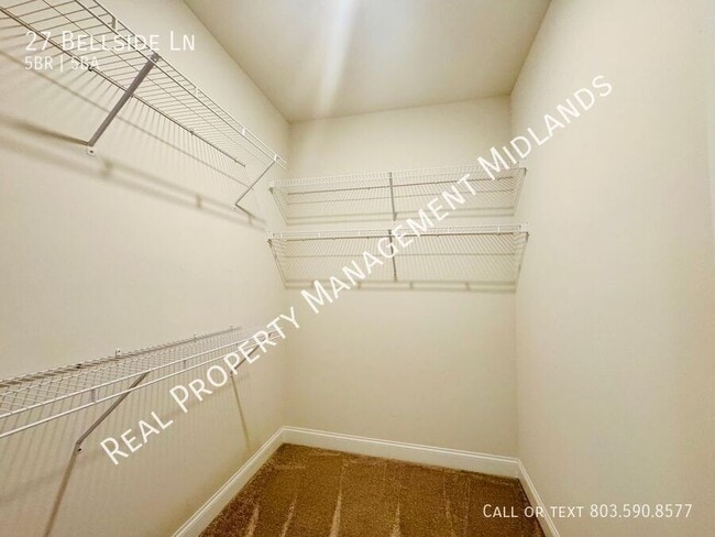 Building Photo - 27 Bellside Ln