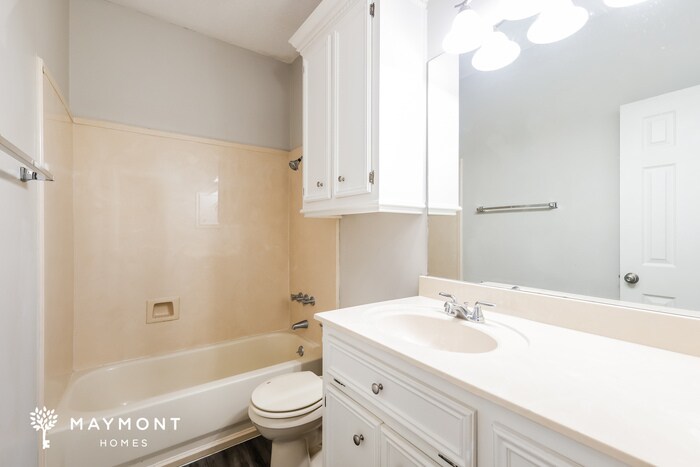 Building Photo - 154 Willow Oak Ln