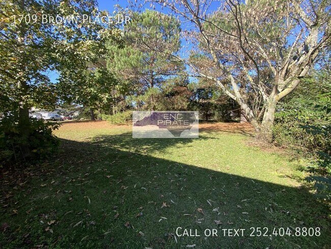 Building Photo - 1709 Brown Pl Dr