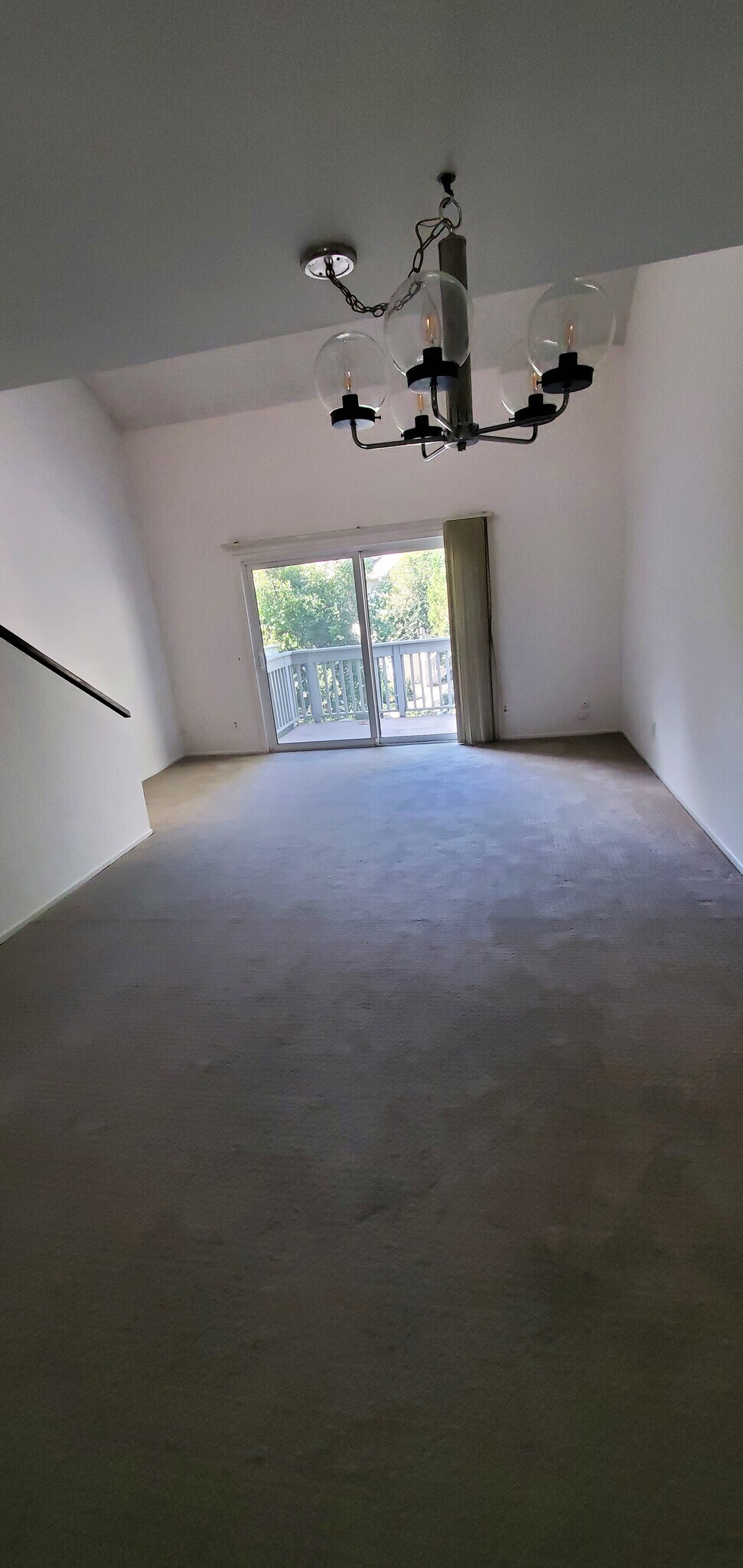 living room - 7131 Farralone Ave