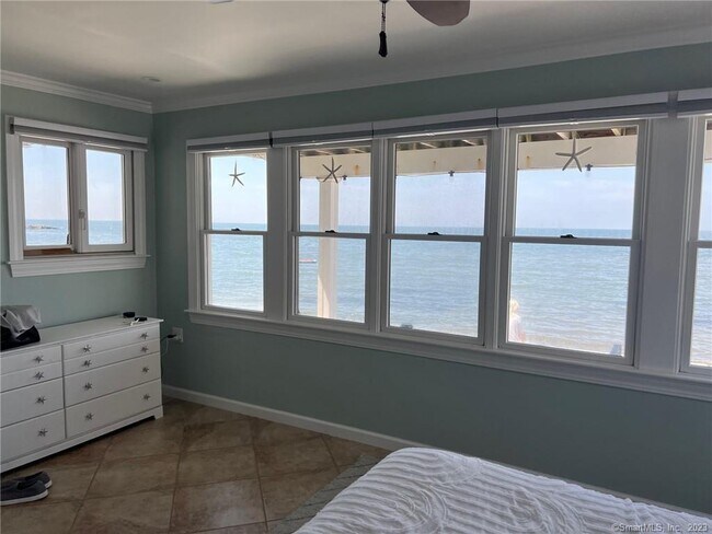 Building Photo - 145 Plum Bank Rd