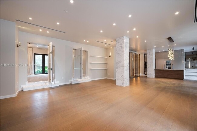 Building Photo - 11200 SW 60th Ave