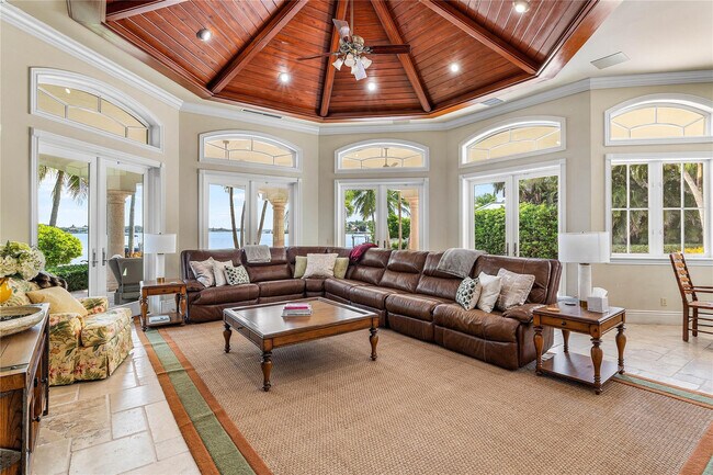 Building Photo - 19022 Loxahatchee River Rd