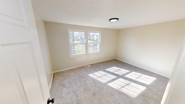 Building Photo - Updated 3 Bedroom McDonald Home For Rent