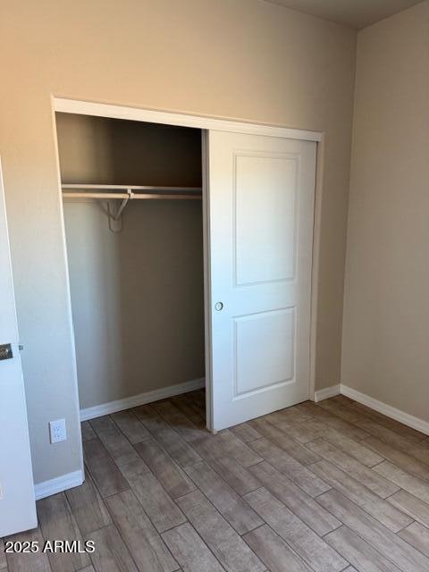 Building Photo - 408 E Birch St