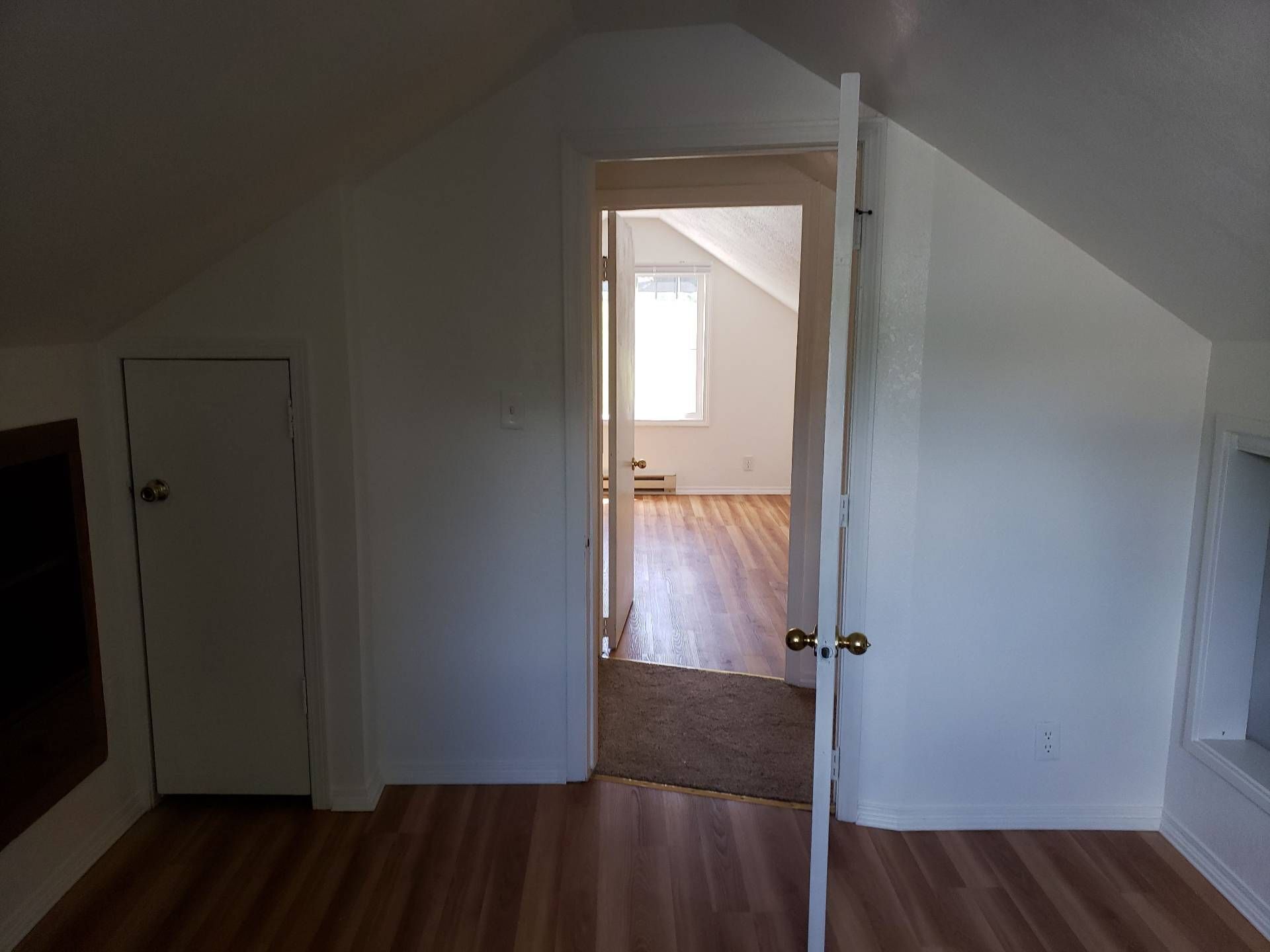 Building Photo - 1120 NE Shaw St