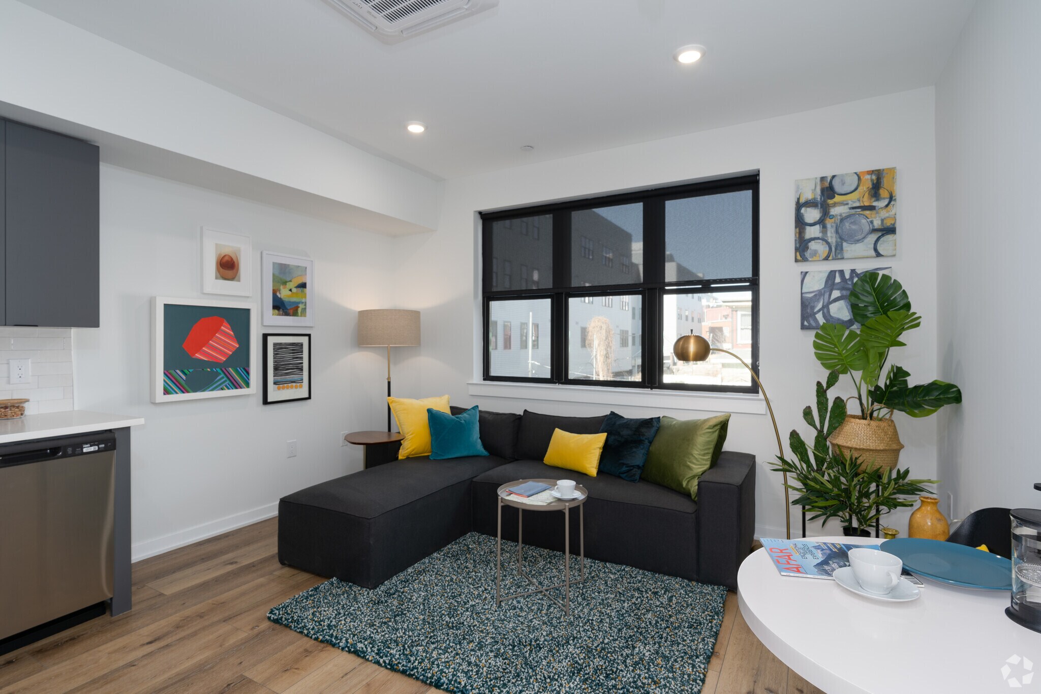 Fairmount North 2601 Poplar St Philadelphia PA 19130 Apartment Finder