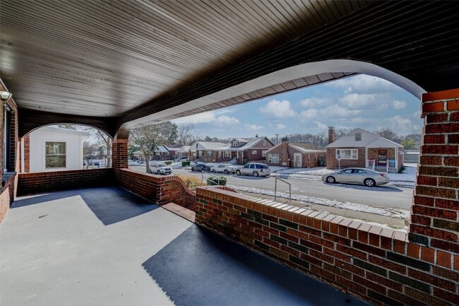 Building Photo - 8373 Elmore Ave