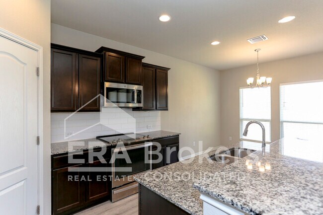Building Photo - 1236 Grand Oak Trl