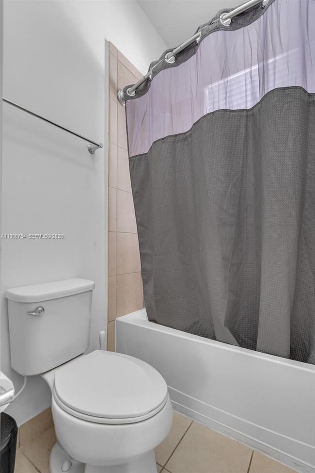 Building Photo - 3332 W 95th Terrace