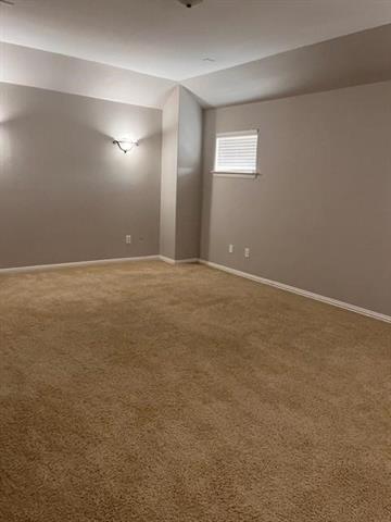 Building Photo - 5818 Country View Ln