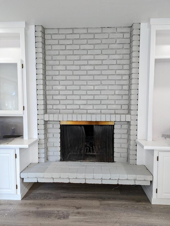 Building Photo - 6525 Idlewild Ct
