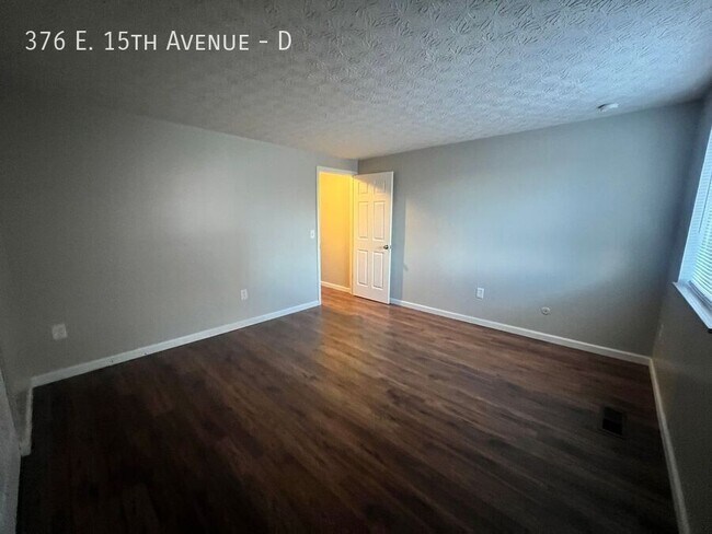 Building Photo - 376 E 15th Ave